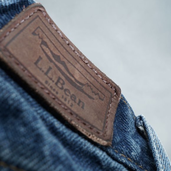 LLBEAN NATURAL FIT BLUE JEANS L.L. Bean MEN'S DENIM | Size 38x34 - Picture 12 of 13